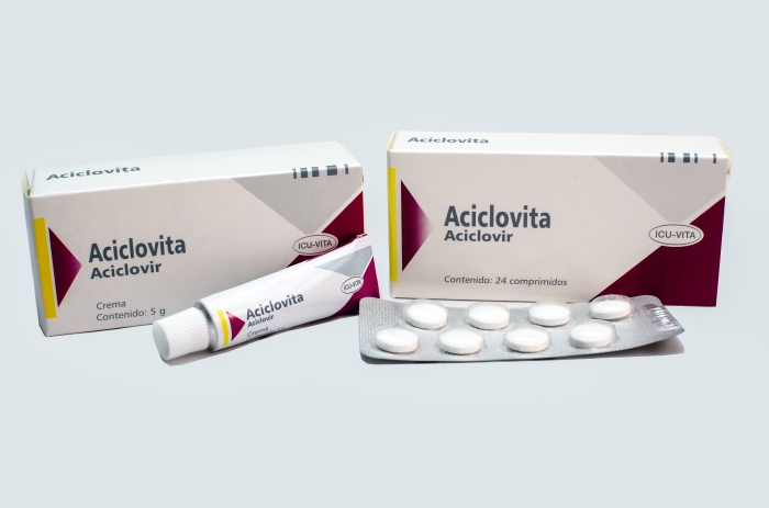 Aciclovir en capsulas